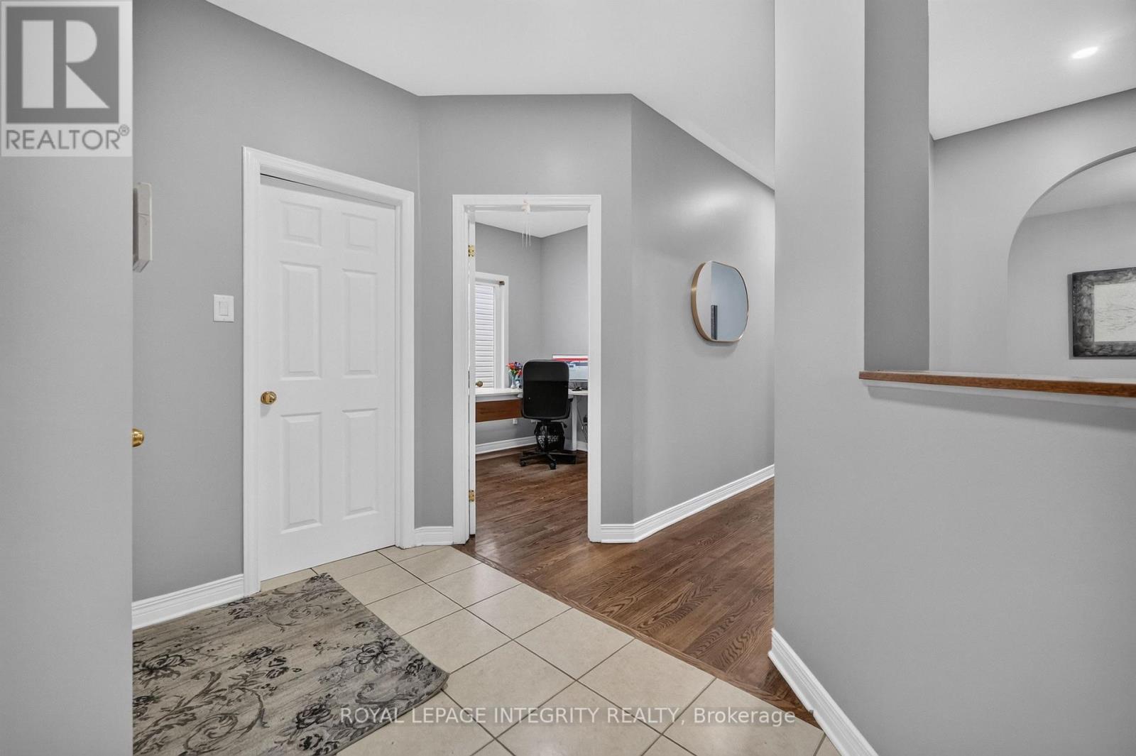 29 Nortoba Crescent, Ottawa, Ontario  K2T 1G9 - Photo 3 - X13471900