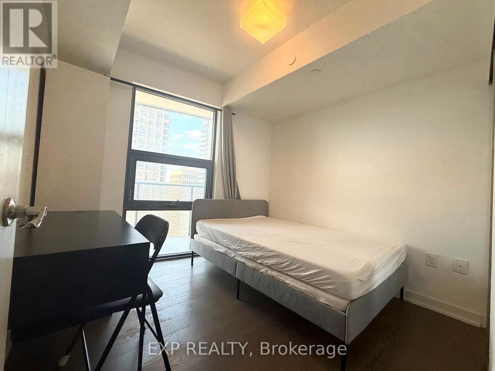 1605 - 11 Wellesley Street W, Toronto, Ontario  M4Y 0G4 - Photo 14 - C13471888