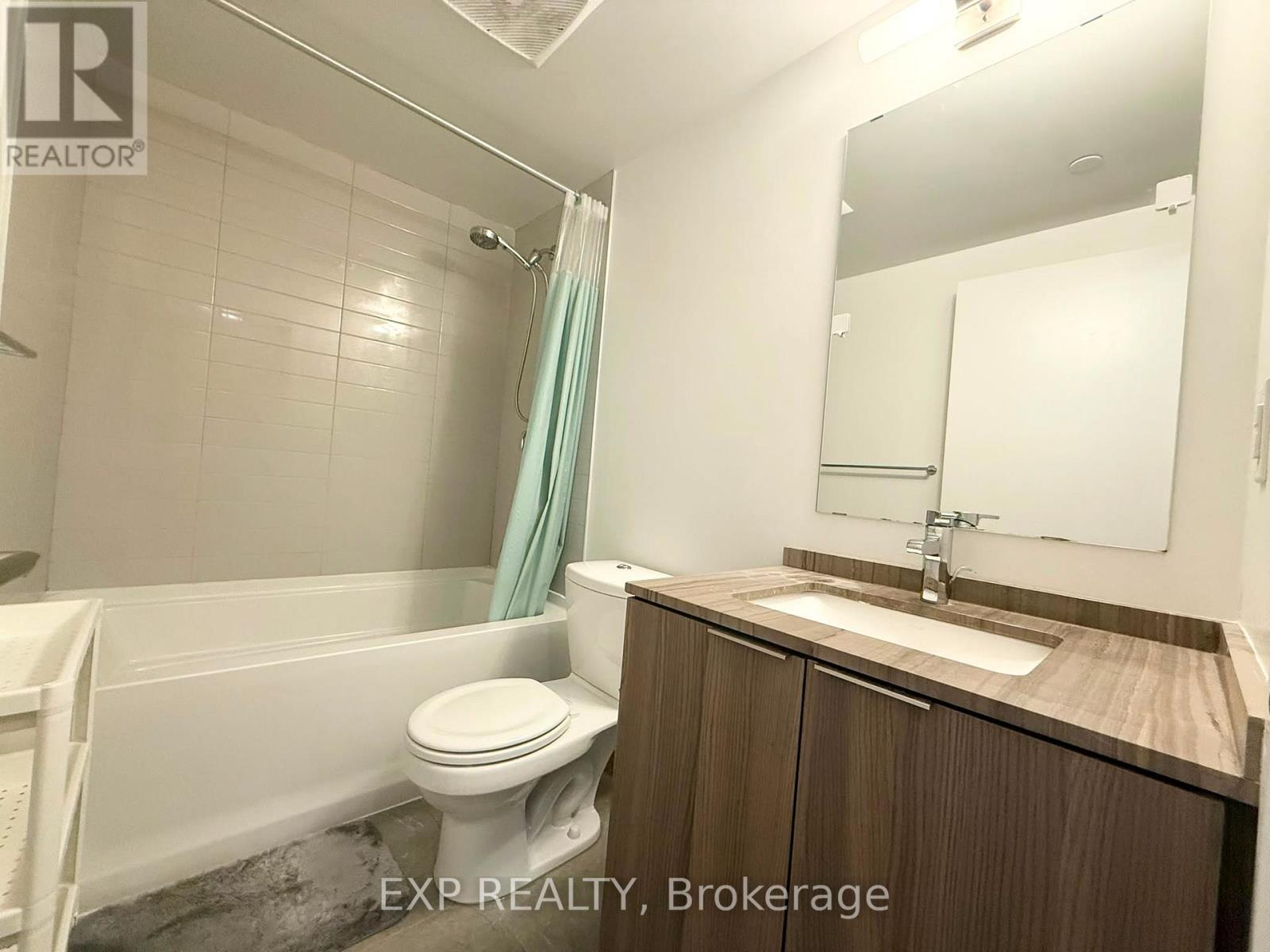 1605 - 11 Wellesley Street W, Toronto, Ontario  M4Y 0G4 - Photo 17 - C13471888