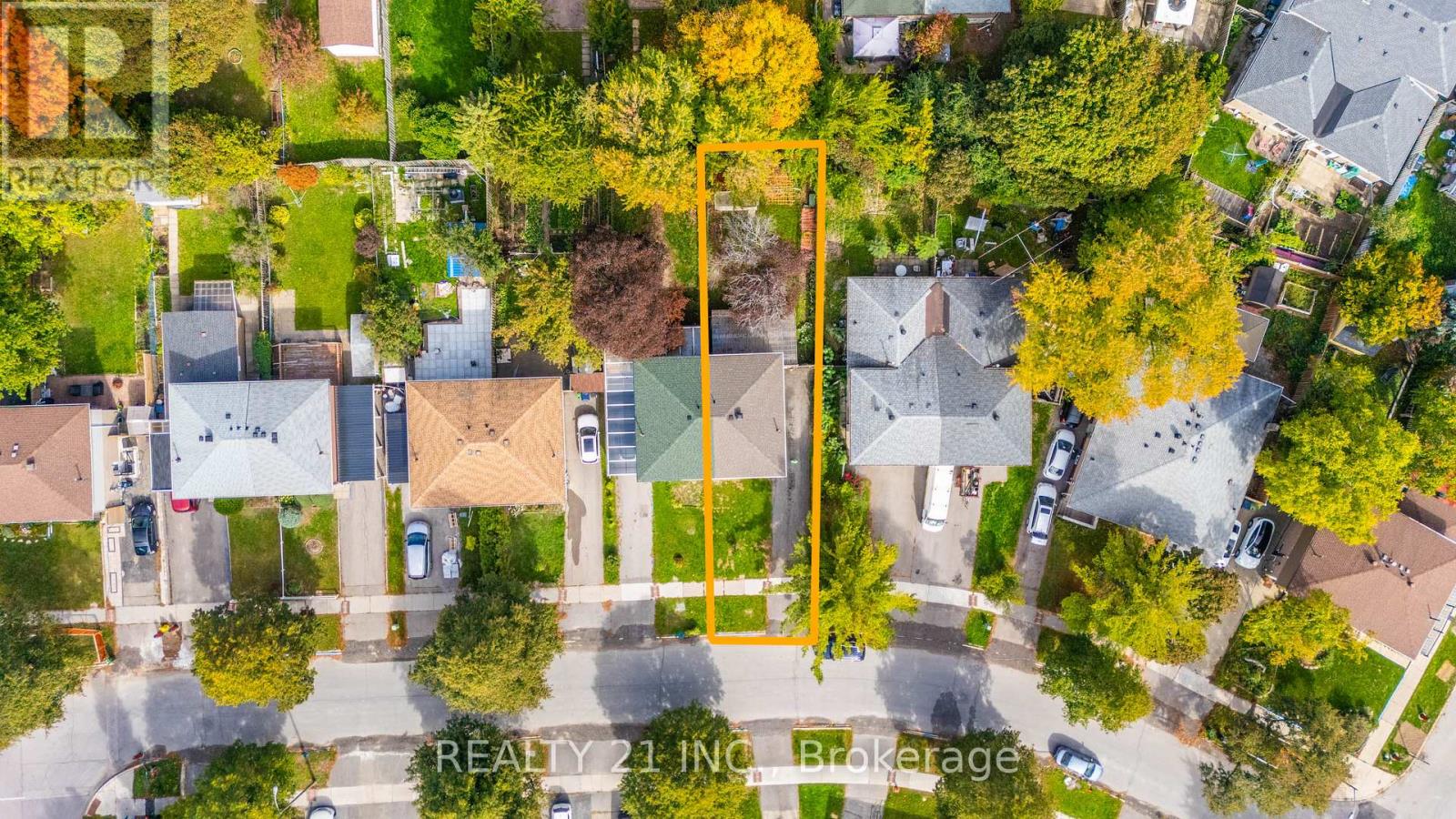 316 Hollyberry Trail, Toronto, Ontario  M2H 2P4 - Photo 18 - C13471912