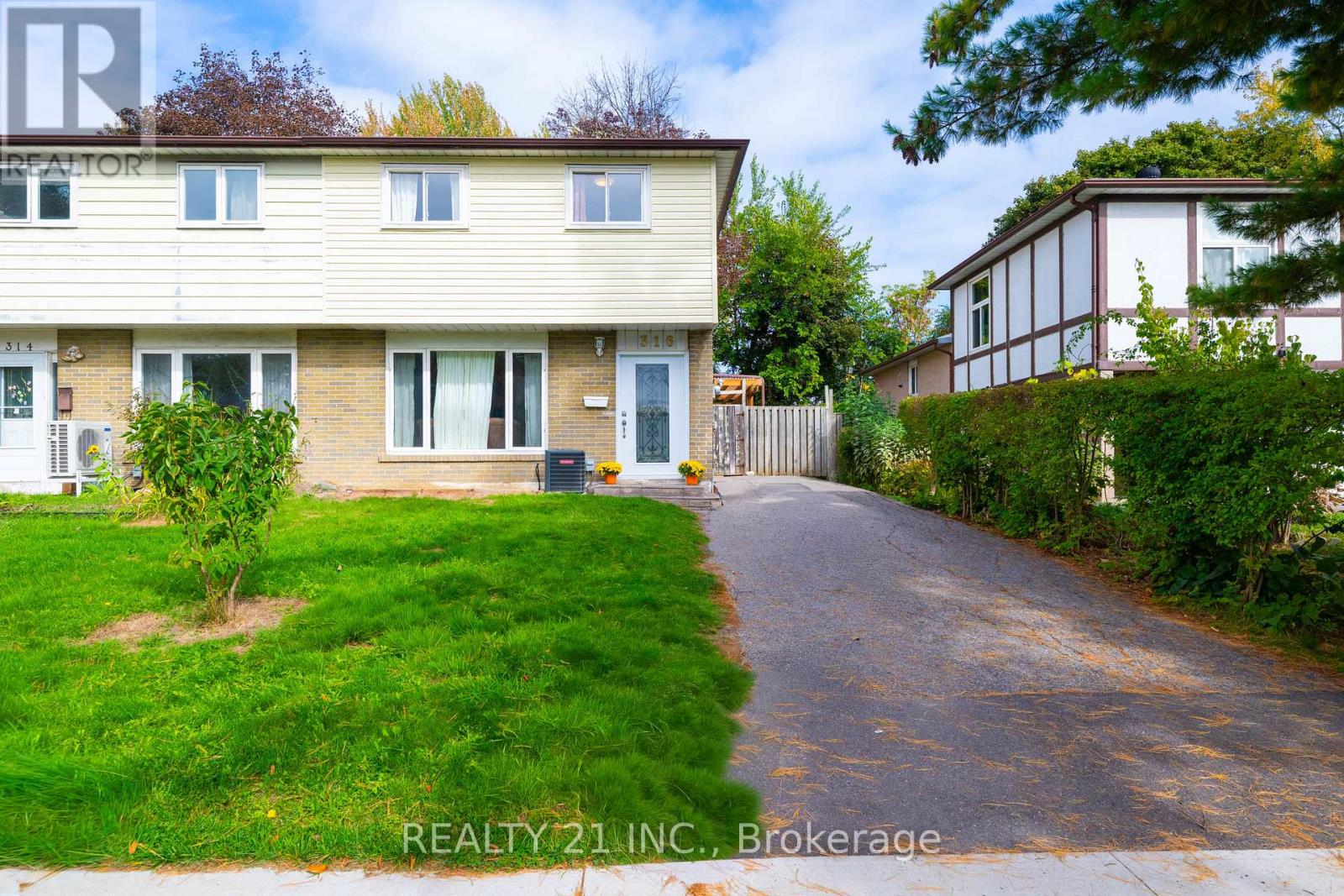 316 Hollyberry Trail, Toronto, Ontario  M2H 2P4 - Photo 6 - C13471912