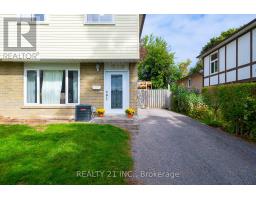316 HOLLYBERRY TRAIL, Toronto, Ontario