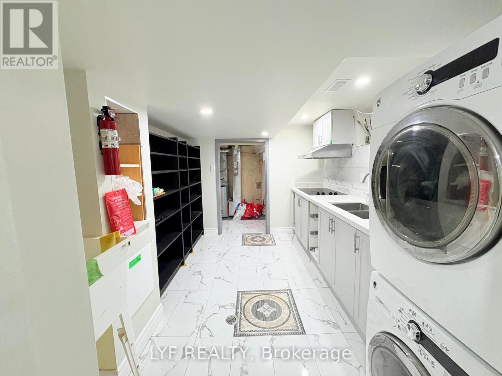 Bsmt Rm 2 - 22 Ivordale Crescent, Toronto, Ontario  M1R 2W6 - Photo 6 - E13471890