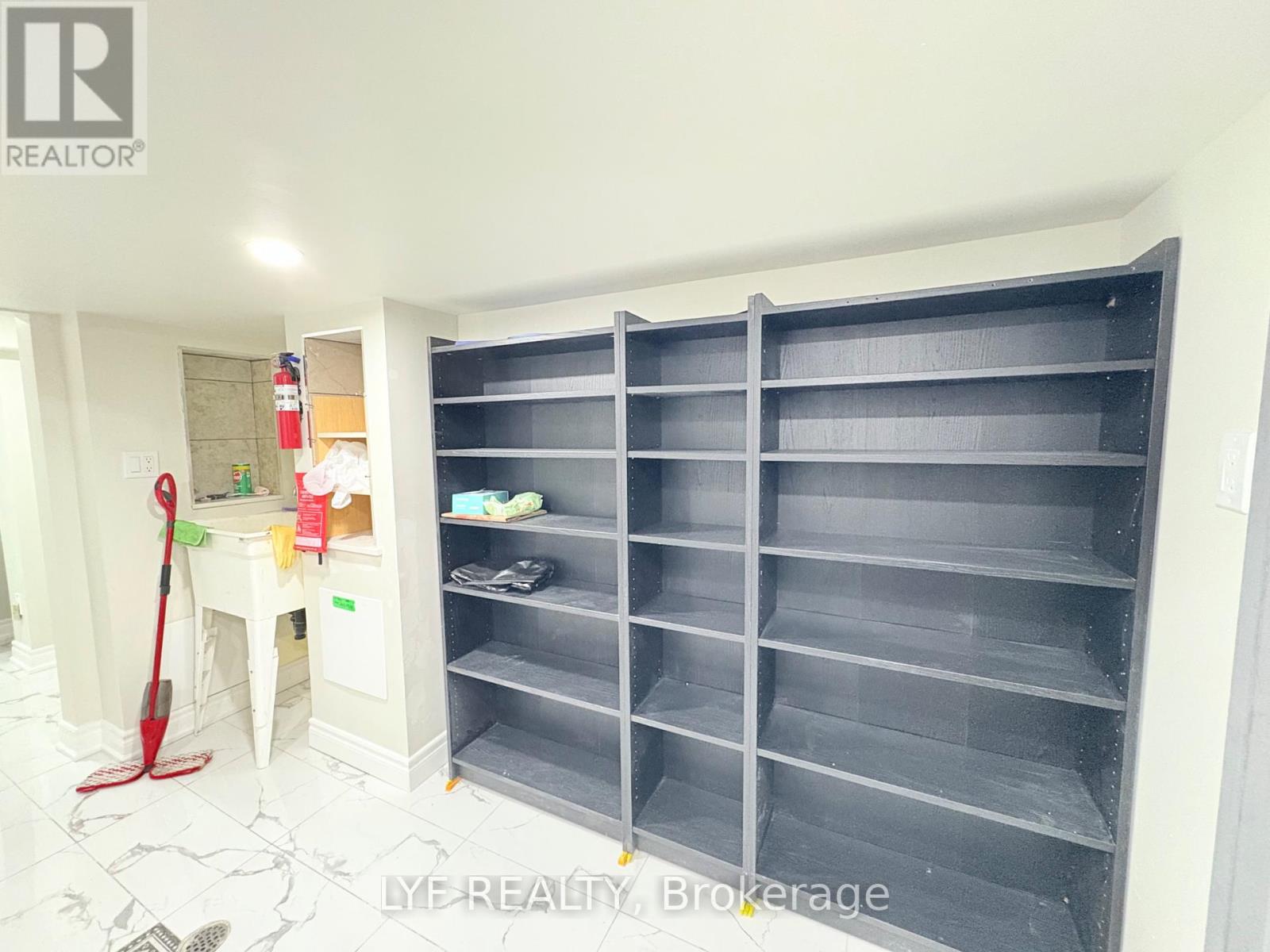 Bsmt Rm 2 - 22 Ivordale Crescent, Toronto, Ontario  M1R 2W6 - Photo 9 - E13471890