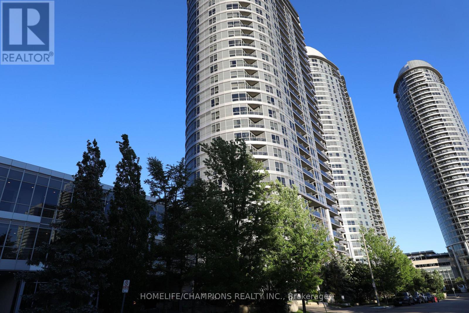 403 - 151 VILLAGE GREEN SQUARE, Toronto, Ontario