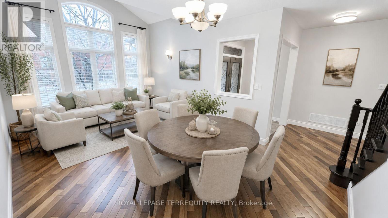 2089 Blackforest Crescent, Oakville, Ontario  L6M 4T5 - Photo 2 - W13075692