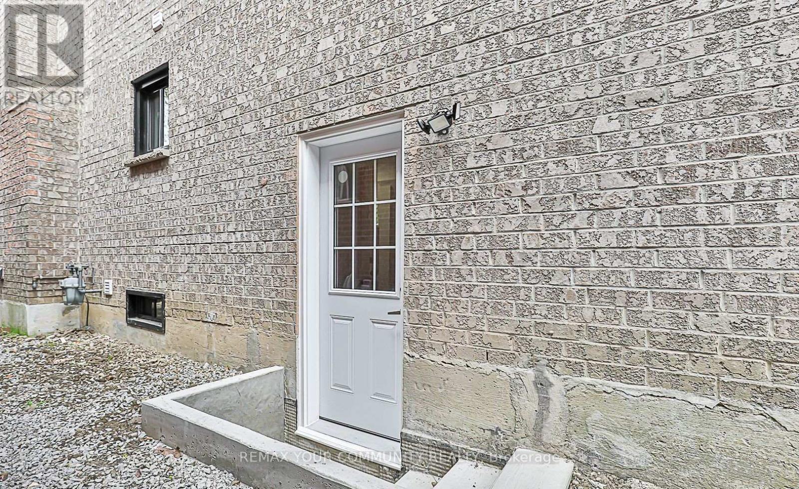 Basement - 11 Newmill Crescent, Richmond Hill, Ontario  L4C 9T7 - Photo 2 - N13471910
