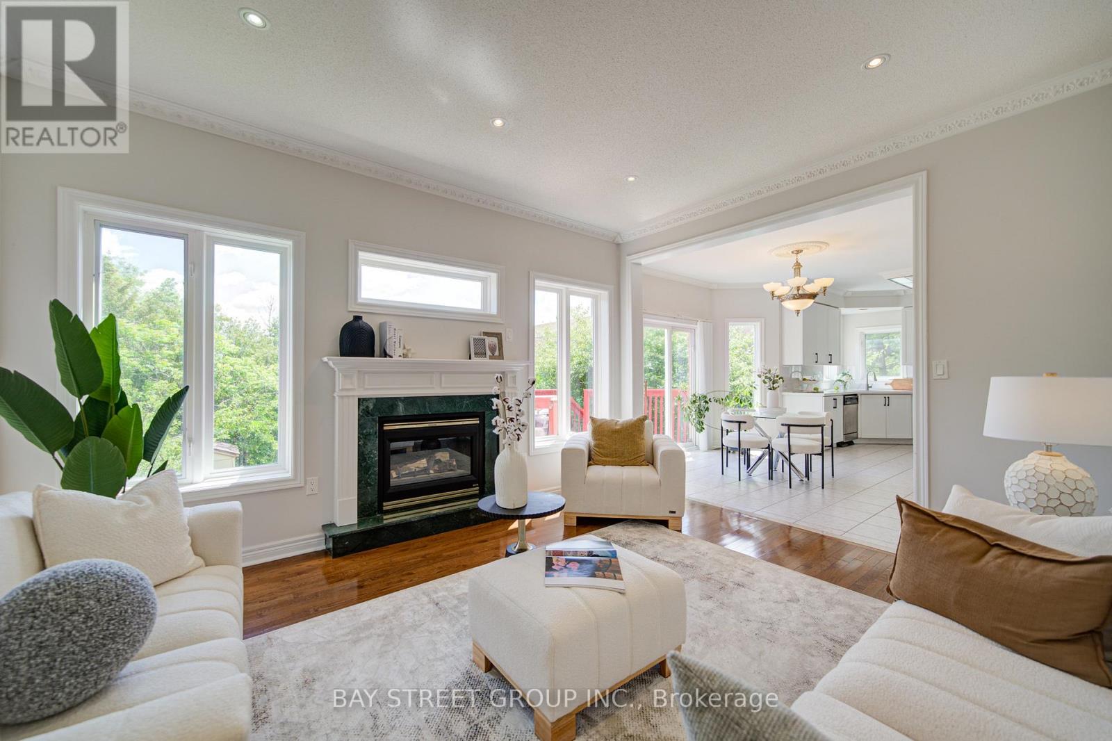 19 Fountain Court, Richmond Hill, Ontario  L4S 2K4 - Photo 17 - N13471928