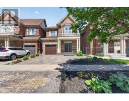 82 HUMBERSTONE CRESCENT, Brampton, Ontario