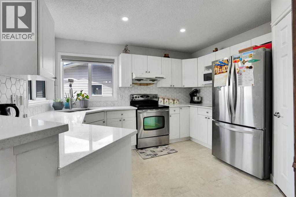 143 Taralea Gardens Ne, Calgary, Alberta  T3J 4W5 - Photo 10 - A2311912