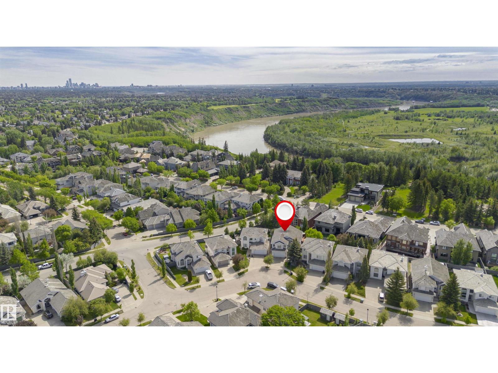 116 DARLINGTON CR NW, Edmonton, Alberta