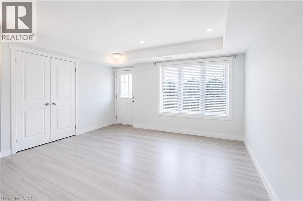 160 Rochefort Street Unit# E5, Kitchener, Ontario  N2R 1V5 - Photo 4 - 40841699