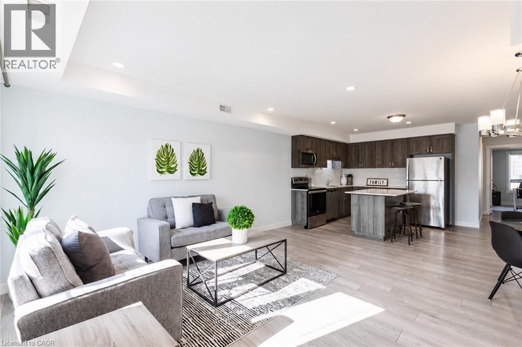160 Rochefort Street Unit# E5, Kitchener, Ontario  N2R 1V5 - Photo 3 - 40841699