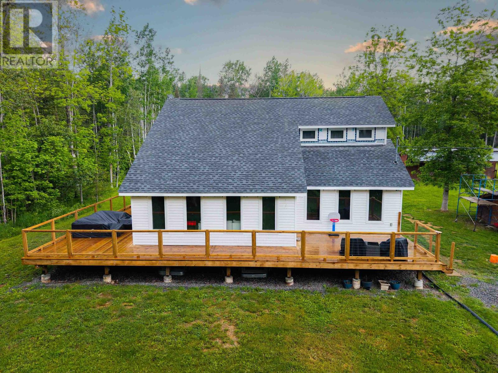 190 Cronk Rd, Kakabeka Falls, Ontario P0T 1W0 - Photo 4 - TB2601554