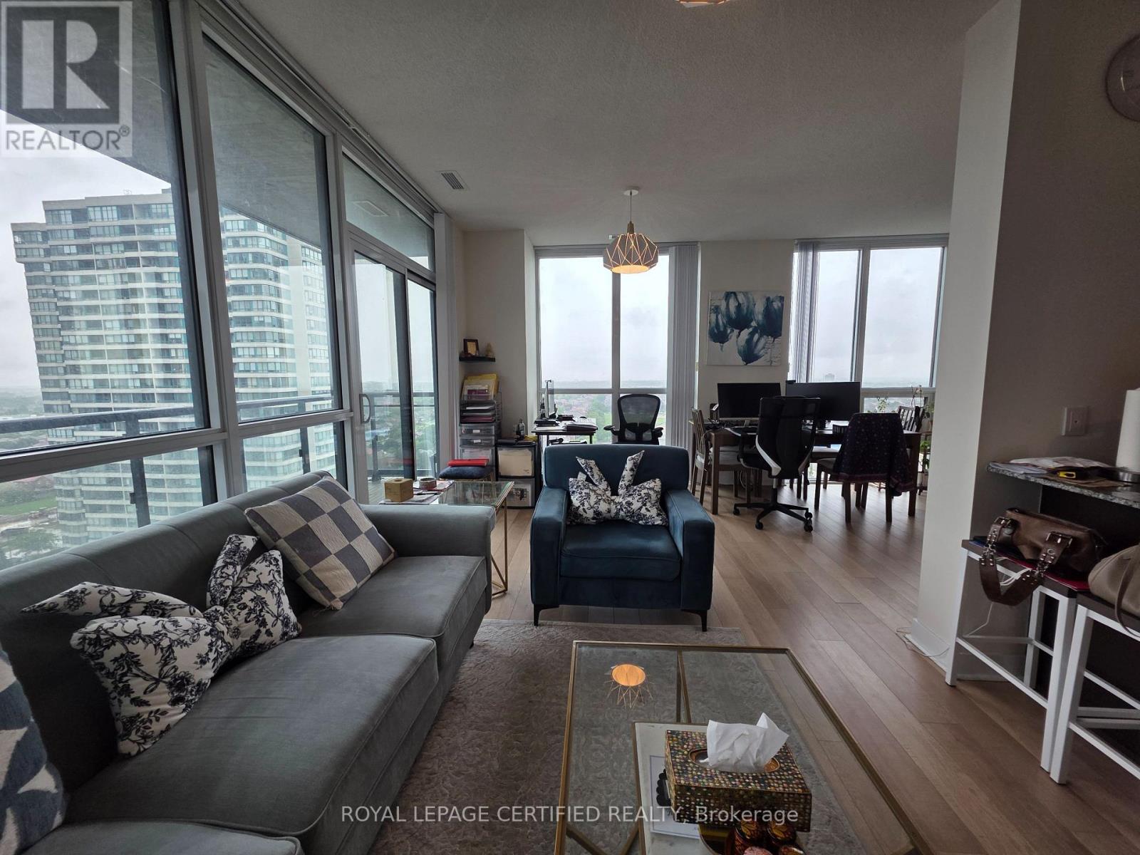 1302 - 3975 Grand Park Drive, Mississauga, Ontario  L5B 4M6 - Photo 4 - W13471942