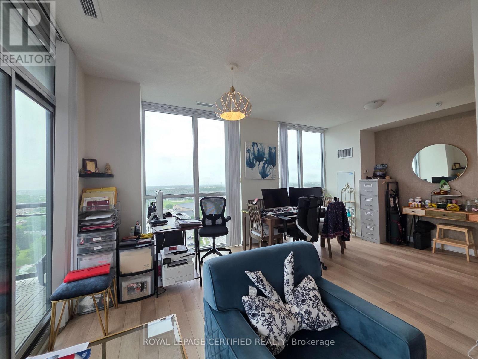 1302 - 3975 Grand Park Drive, Mississauga, Ontario  L5B 4M6 - Photo 5 - W13471942