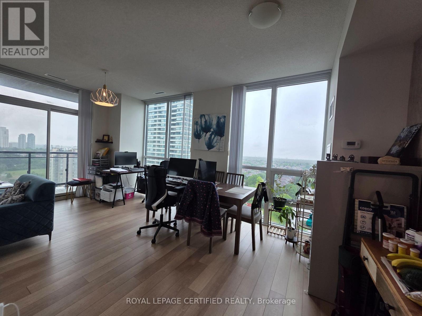 1302 - 3975 Grand Park Drive, Mississauga, Ontario  L5B 4M6 - Photo 7 - W13471942