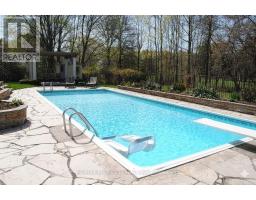 560 MEADOW WOOD ROAD, Mississauga, Ontario