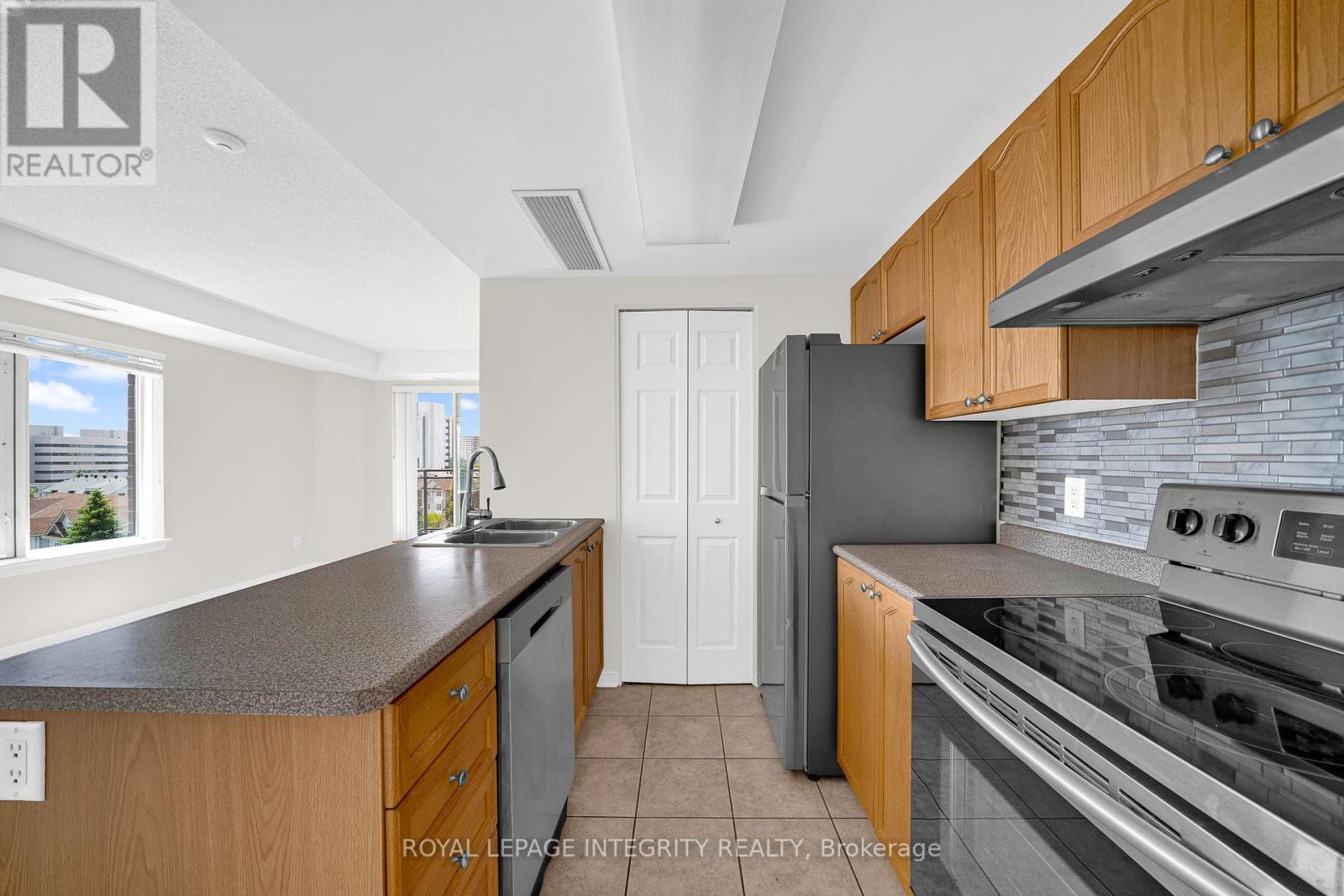 6q - 310 Central Park Drive, Ottawa, Ontario  K2C 4G4 - Photo 5 - X13471990