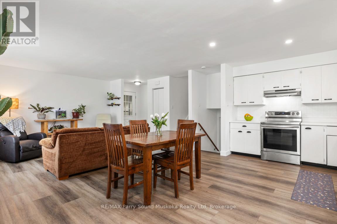 28 Forest Street, Parry Sound, Ontario  P2A 2P9 - Photo 18 - X13235546