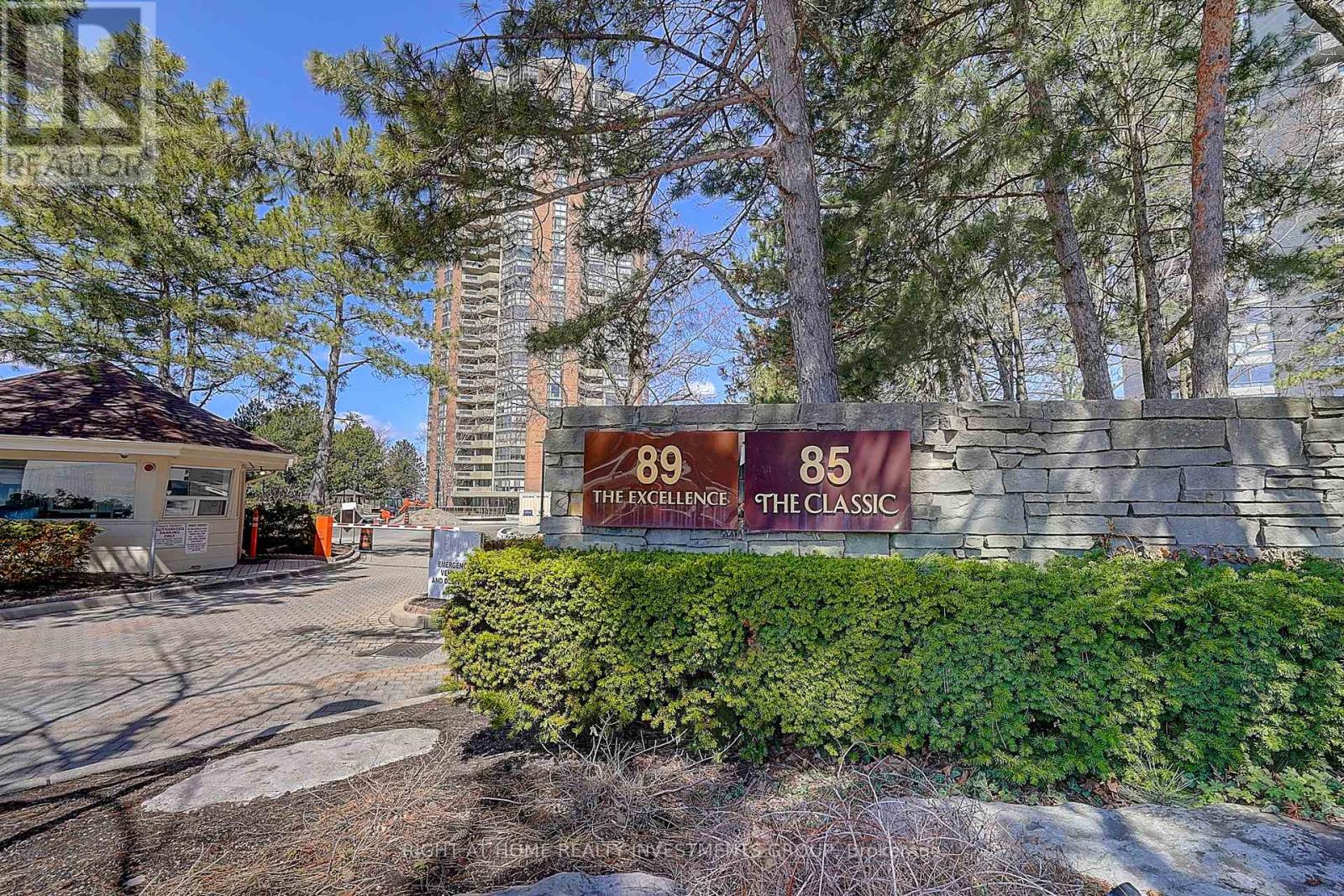 511 - 89 Skymark Drive, Toronto, Ontario  M2H 3S6 - Photo 2 - C12988618