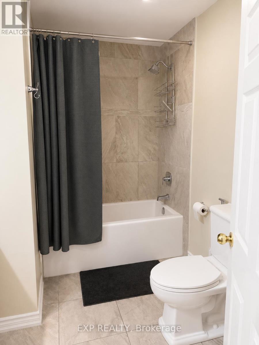 46 Autumn Boulevard, Brampton, Ontario  L6T 2W2 - Photo 7 - W13472004