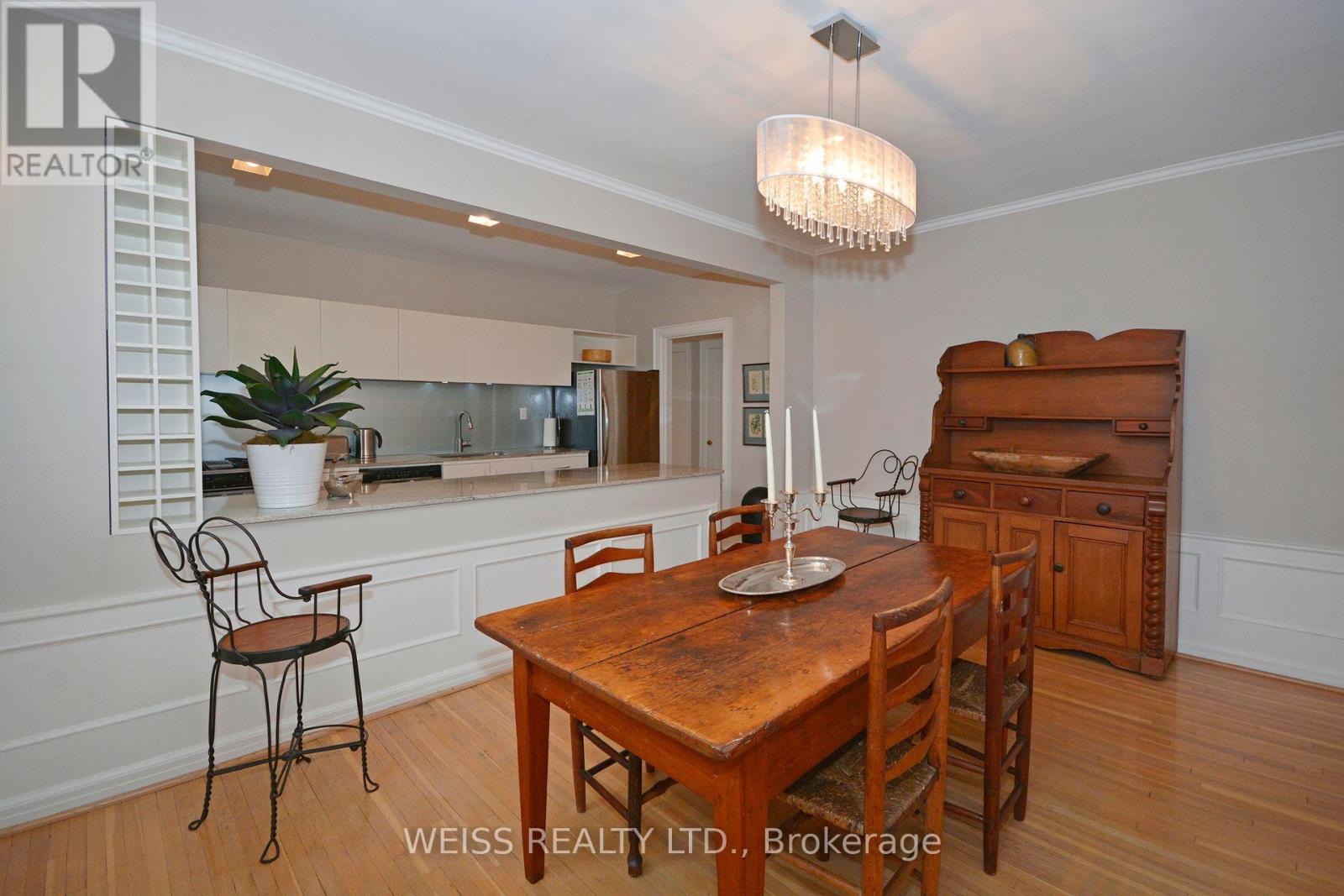 34 Edmund Avenue, Toronto, Ontario M4V 1H3 - Photo 12 - C13082830
