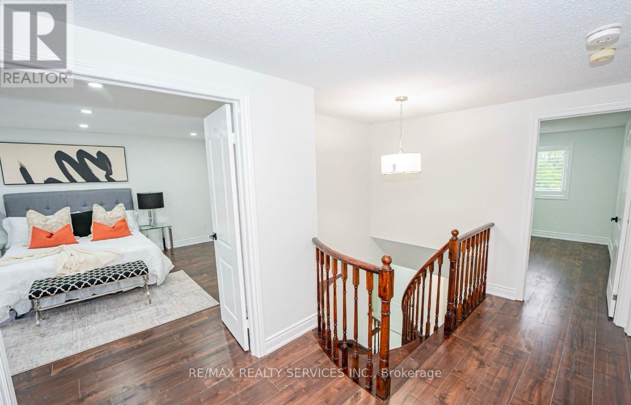 14 Conover Court, Brampton, Ontario  L6Y 3J5 - Photo 24 - W13469982