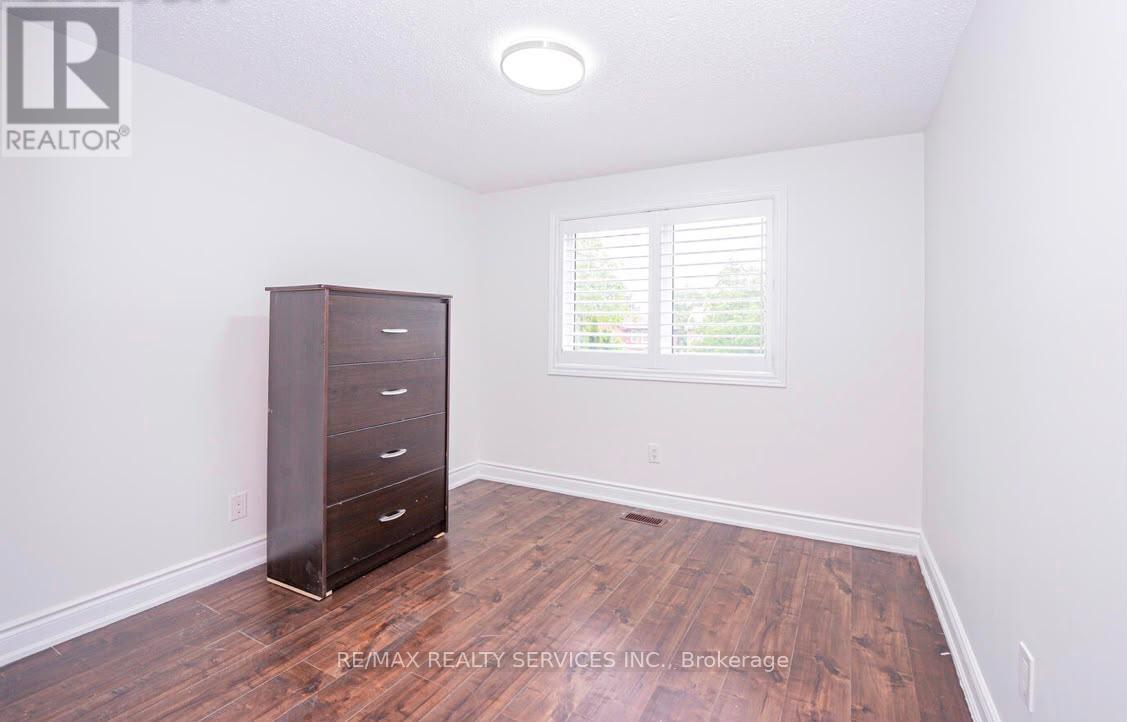 14 Conover Court, Brampton, Ontario  L6Y 3J5 - Photo 33 - W13469982