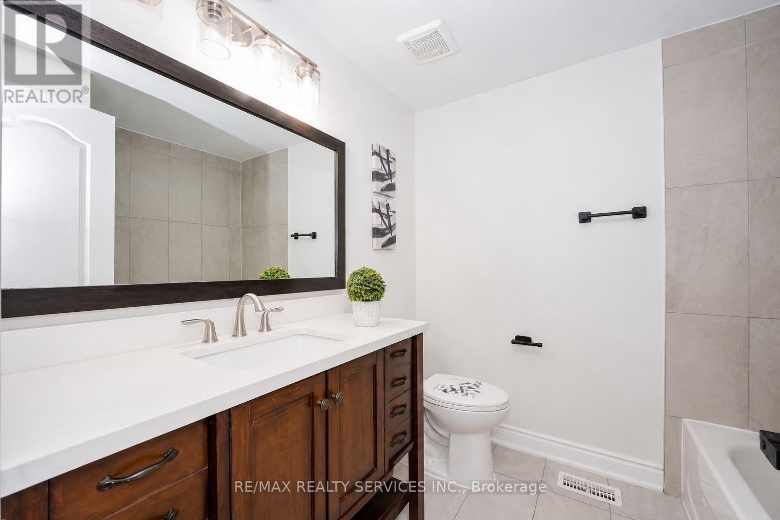 14 Conover Court, Brampton, Ontario  L6Y 3J5 - Photo 32 - W13469982