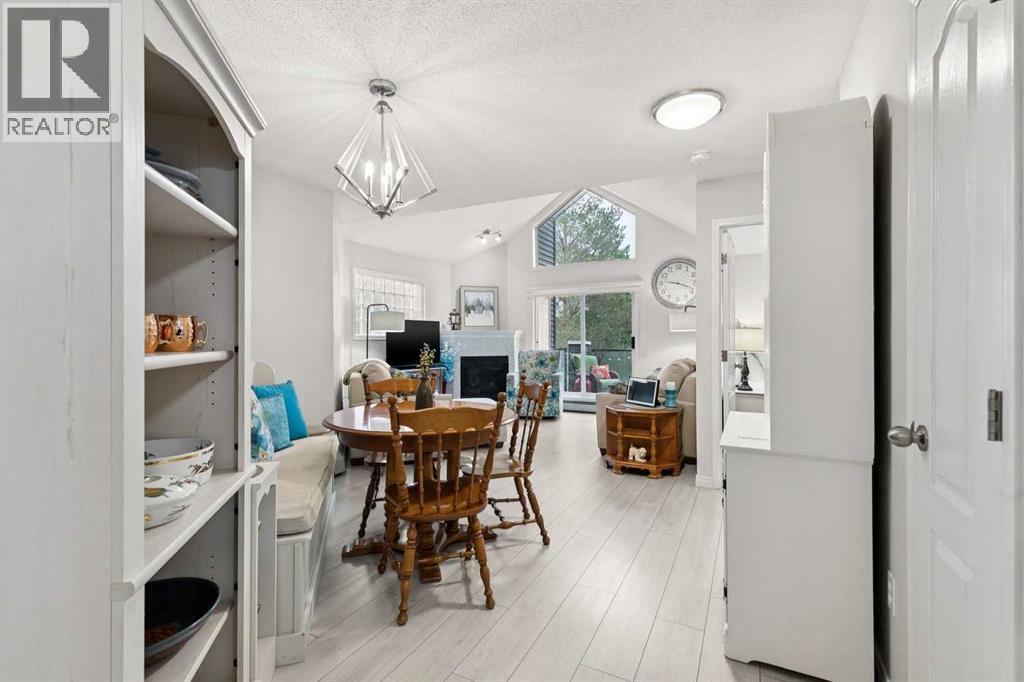 412, 30 Sierra Morena Mews SW, Calgary, Alberta  T3H 3K7 - Photo 6 - A2322417