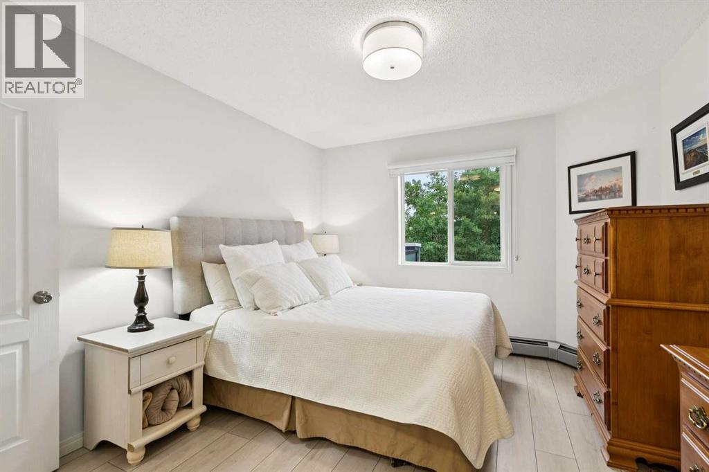 412, 30 Sierra Morena Mews SW, Calgary, Alberta  T3H 3K7 - Photo 13 - A2322417