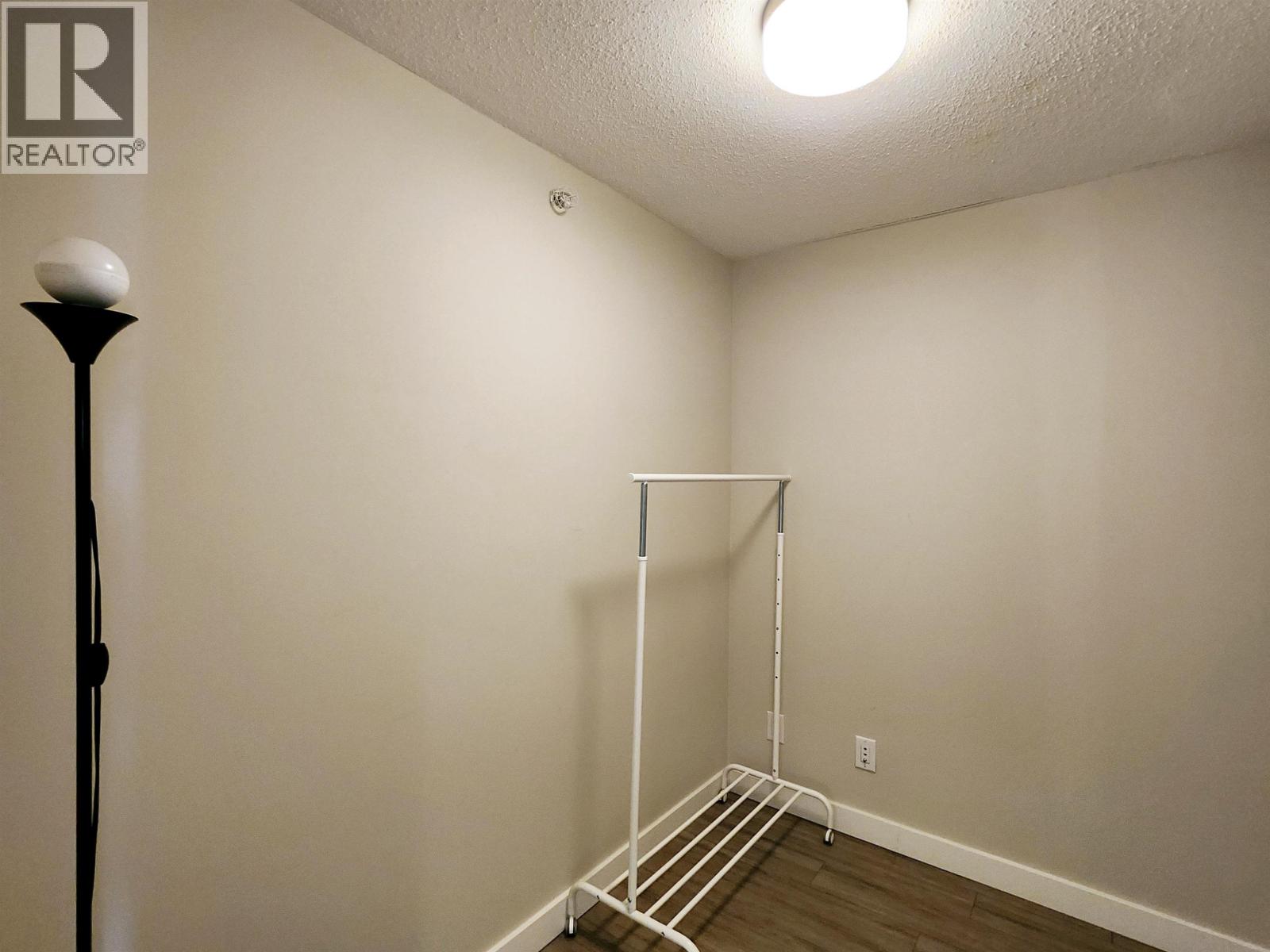 301 570 Emerson, Coquitlam, British Columbia  V3J 0G3 - Photo 11 - R3138164