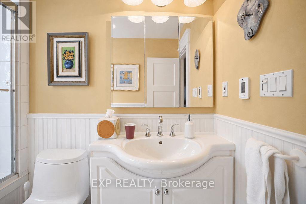 379 Davisville Avenue, Toronto, Ontario  M4S 1H4 - Photo 27 - C13455250