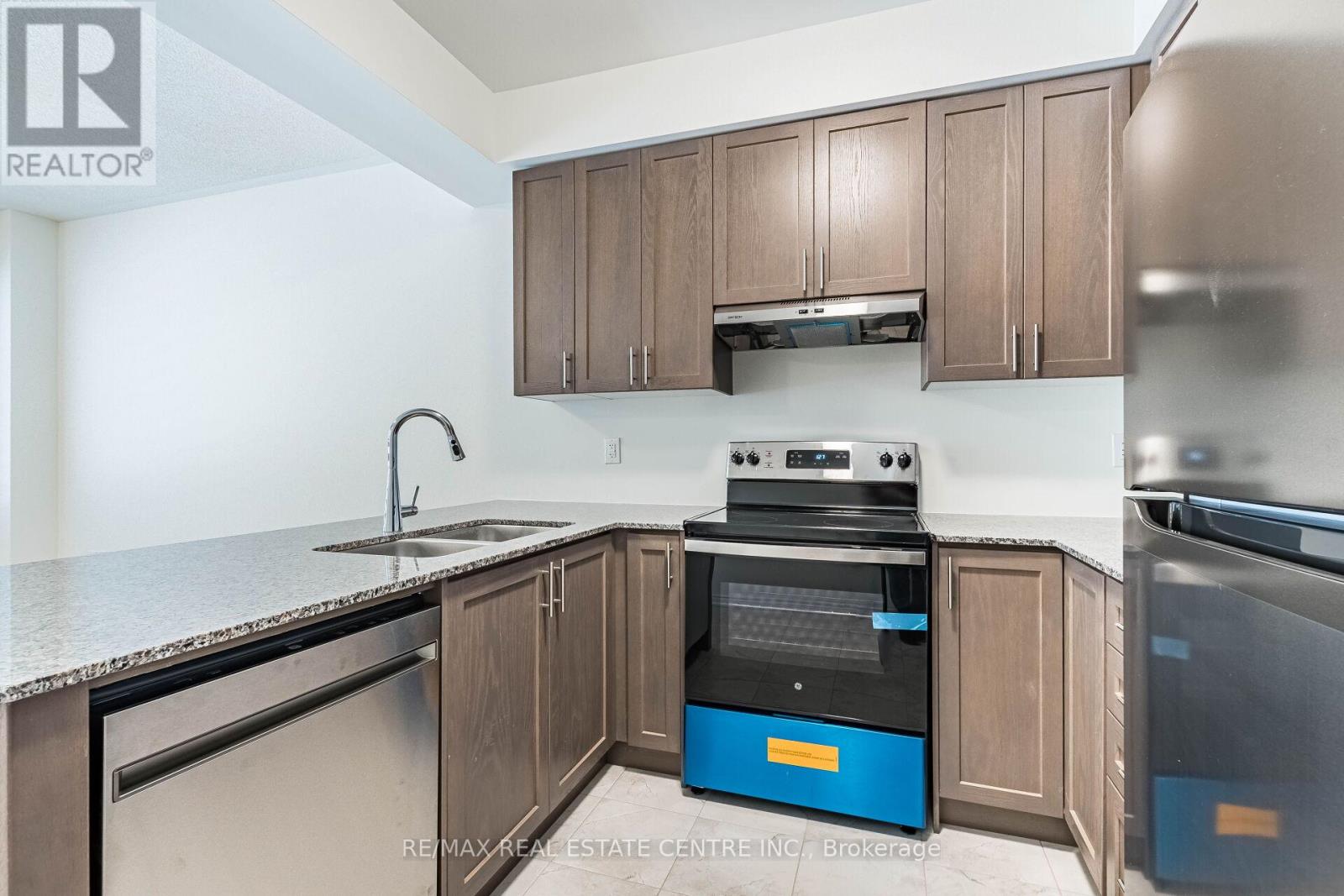 51 Thornbird Crescent, Brampton, Ontario  L7A 0B8 - Photo 13 - W13220730