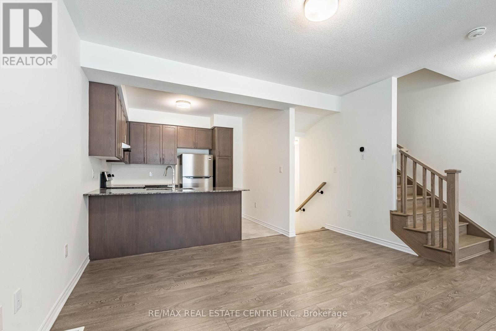 51 Thornbird Crescent, Brampton, Ontario  L7A 0B8 - Photo 9 - W13220730