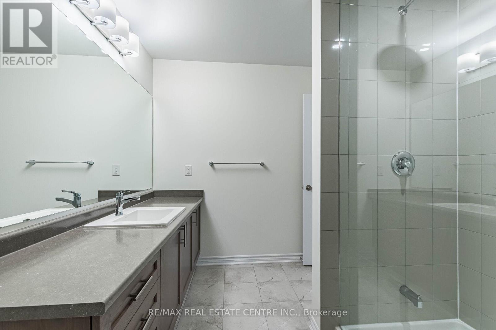51 Thornbird Crescent, Brampton, Ontario  L7A 0B8 - Photo 33 - W13220730