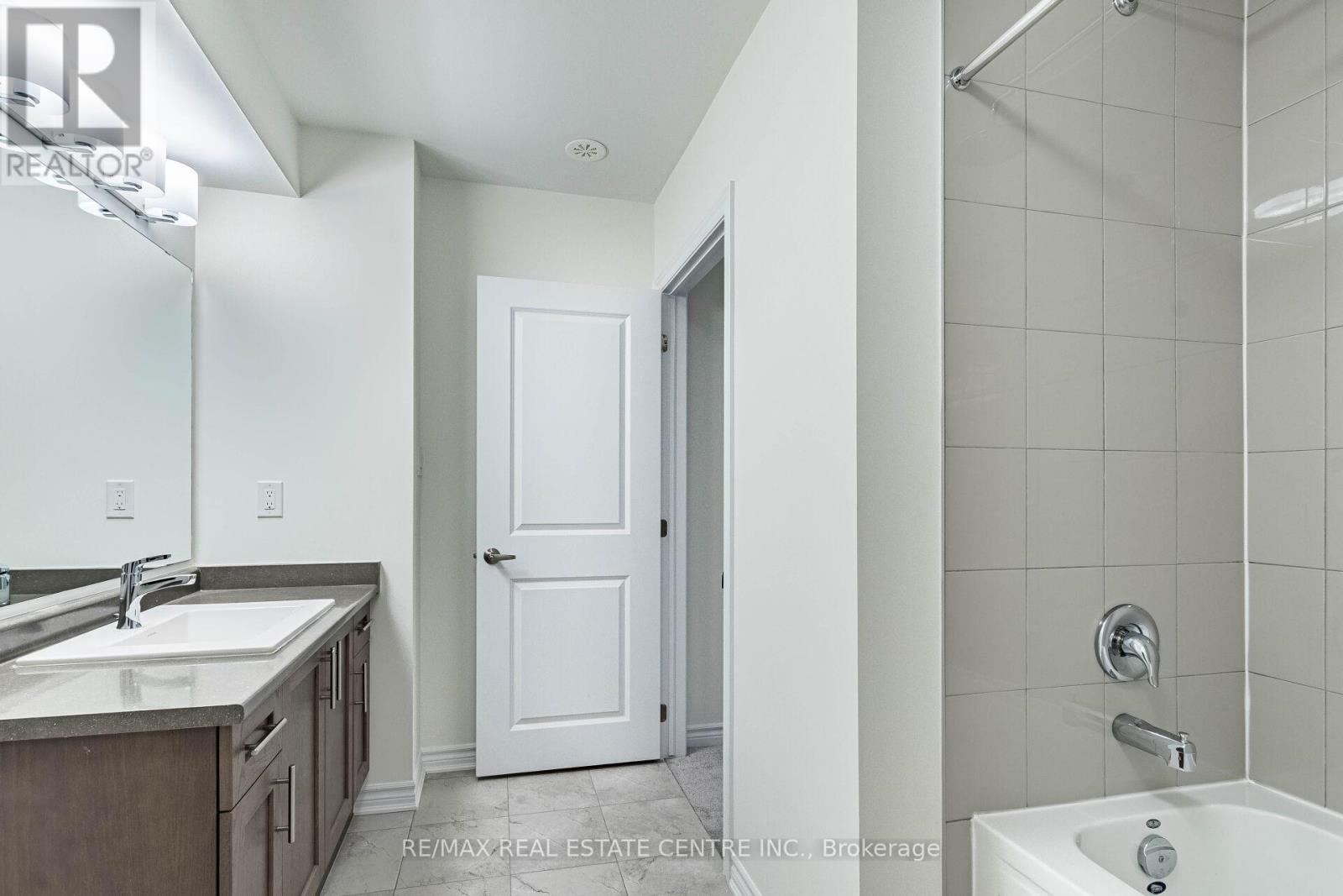 51 Thornbird Crescent, Brampton, Ontario  L7A 0B8 - Photo 44 - W13220730