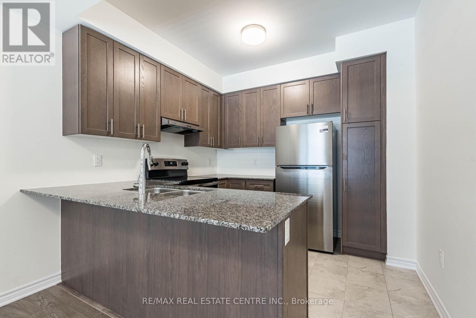 51 Thornbird Crescent, Brampton, Ontario  L7A 0B8 - Photo 10 - W13220730