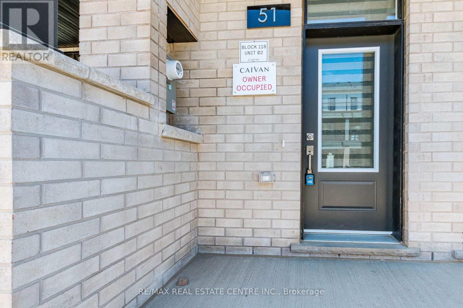 51 Thornbird Crescent, Brampton, Ontario  L7A 0B8 - Photo 5 - W13220730