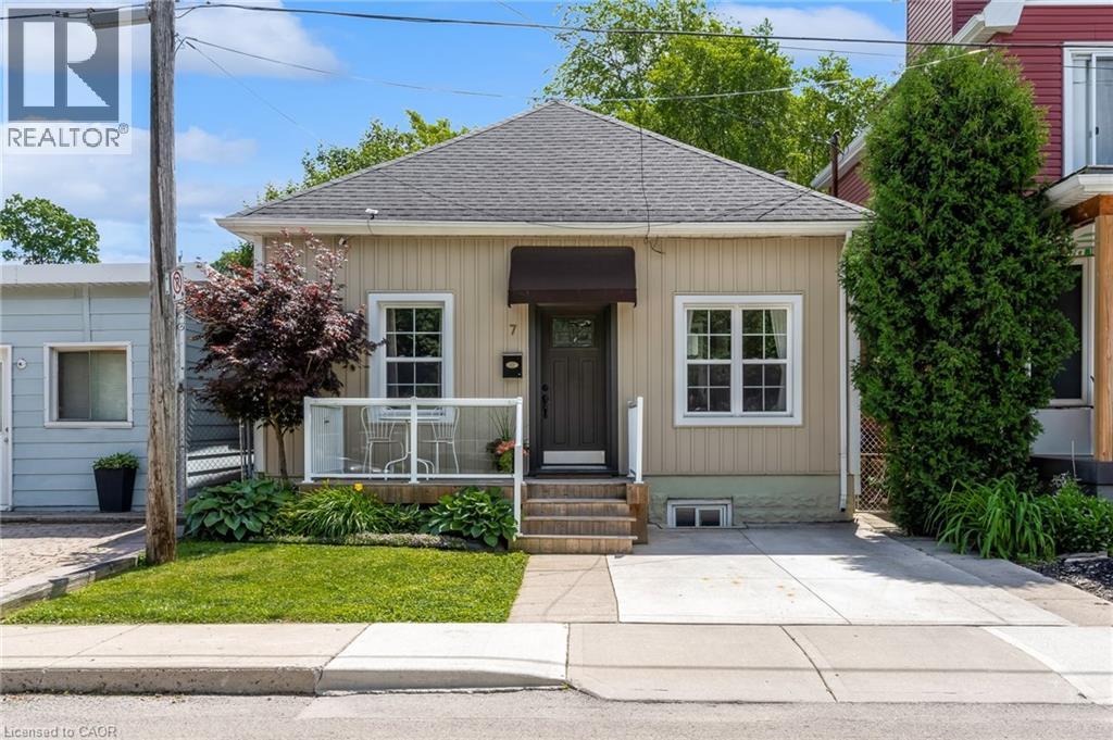 7 RICHMOND Street, Hamilton, Ontario