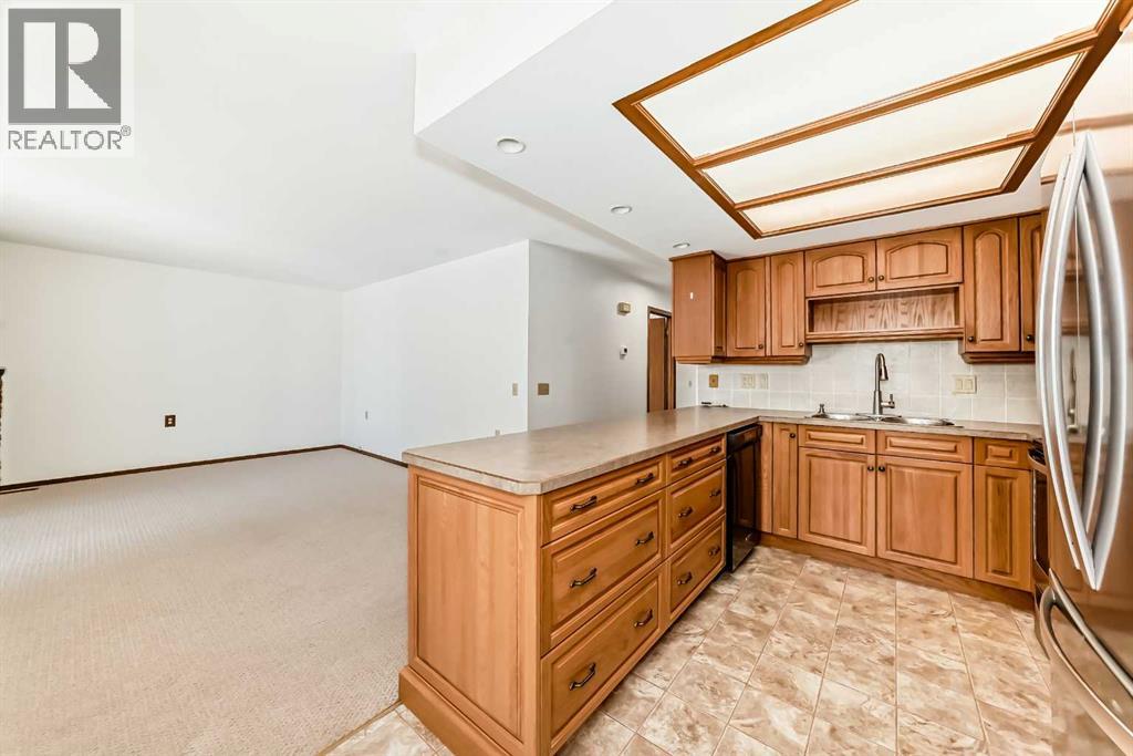 36 Woodside Close NW, Airdrie, Alberta  T4B 2C8 - Photo 9 - A2320041