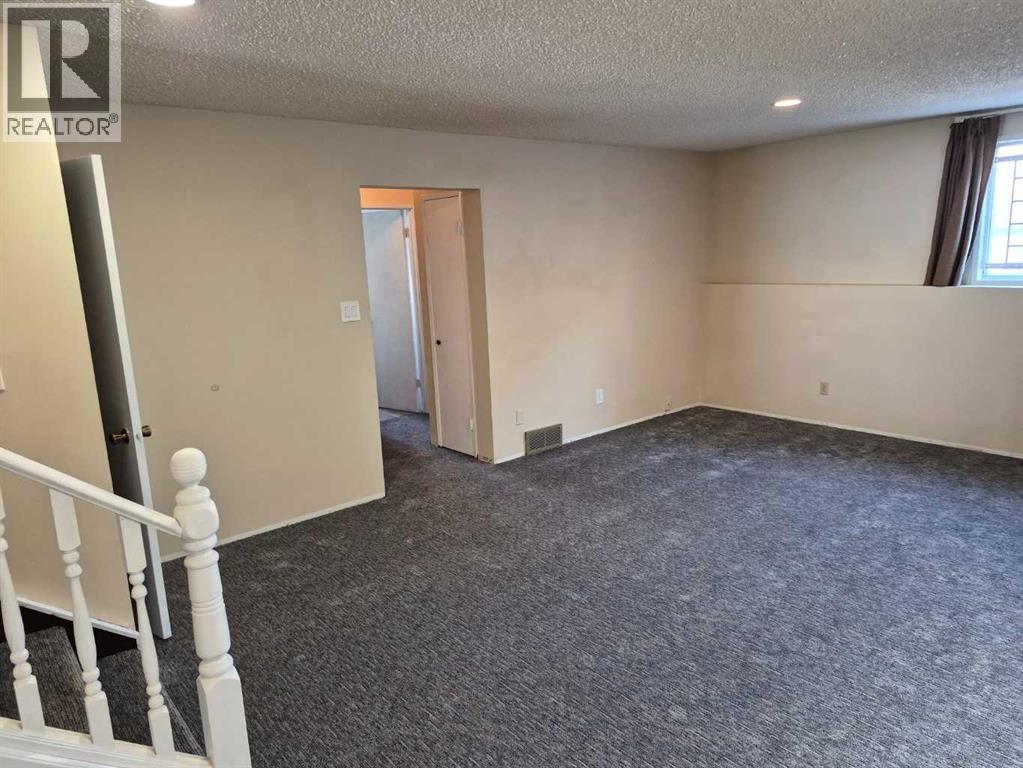 27 Beddington Road Ne, Calgary, Alberta  T3K 1N7 - Photo 37 - A2322278