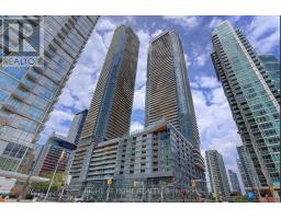 828 - 3 CONCORD CITYPLACE WAY, Toronto, Ontario
