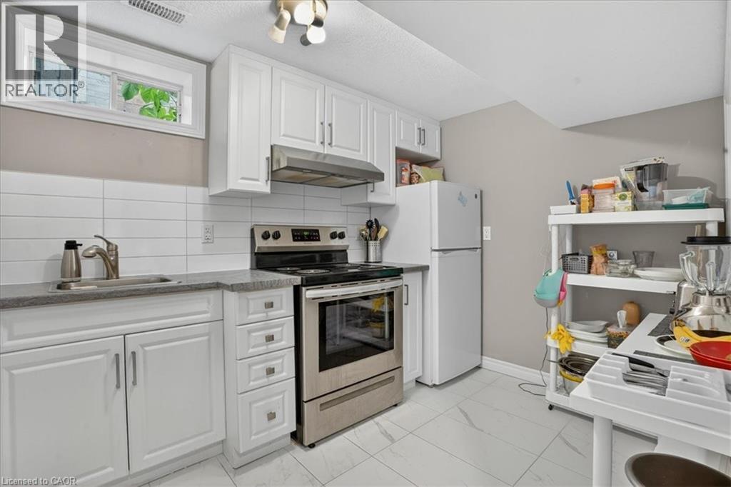 131 Carlyle Drive, Kitchener, Ontario  N2P 1V9 - Photo 38 - 40820192