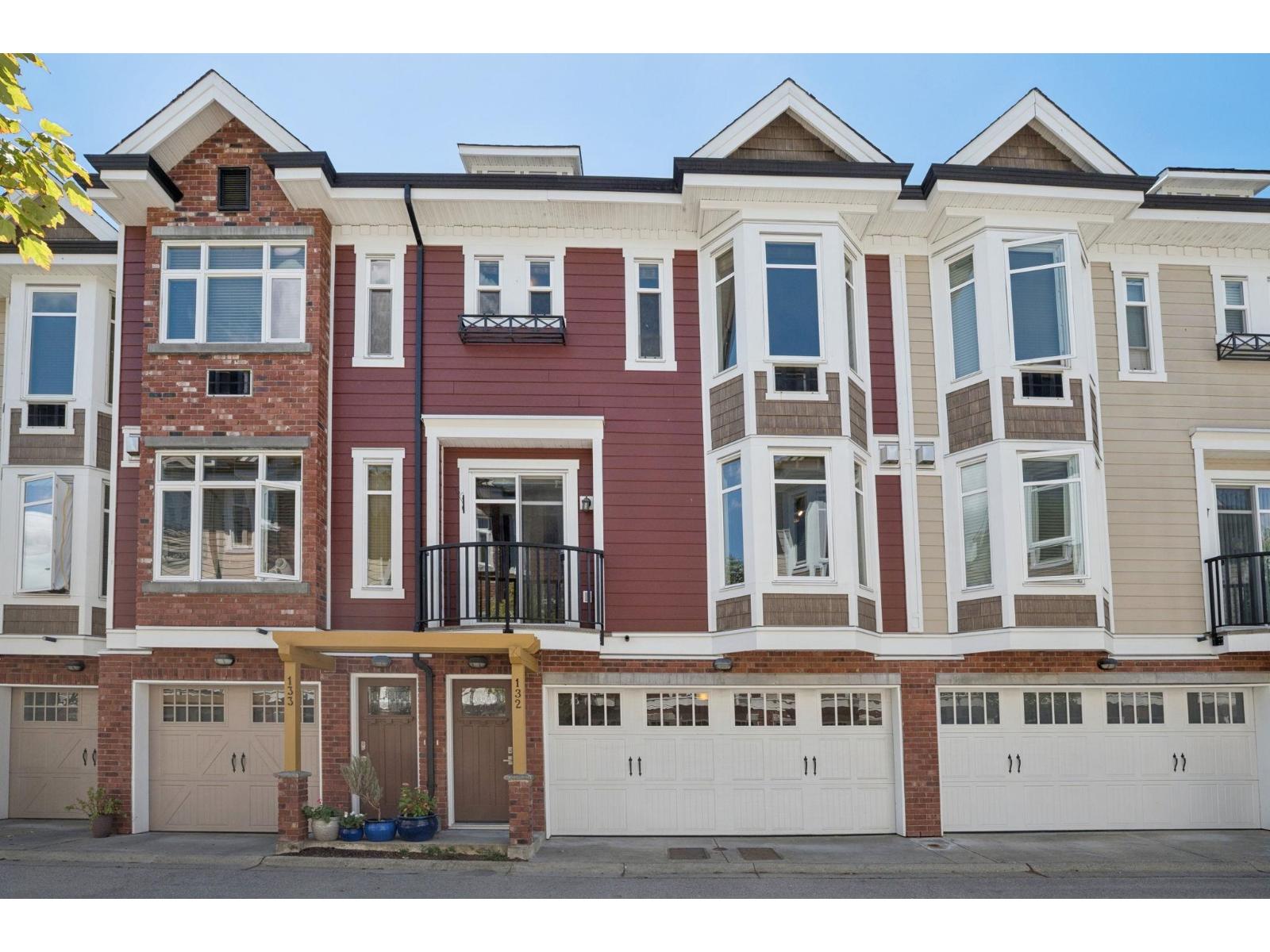 132 20738 84 Avenue, Langley, British Columbia  V2Y 0J6 - Photo 2 - R3137905