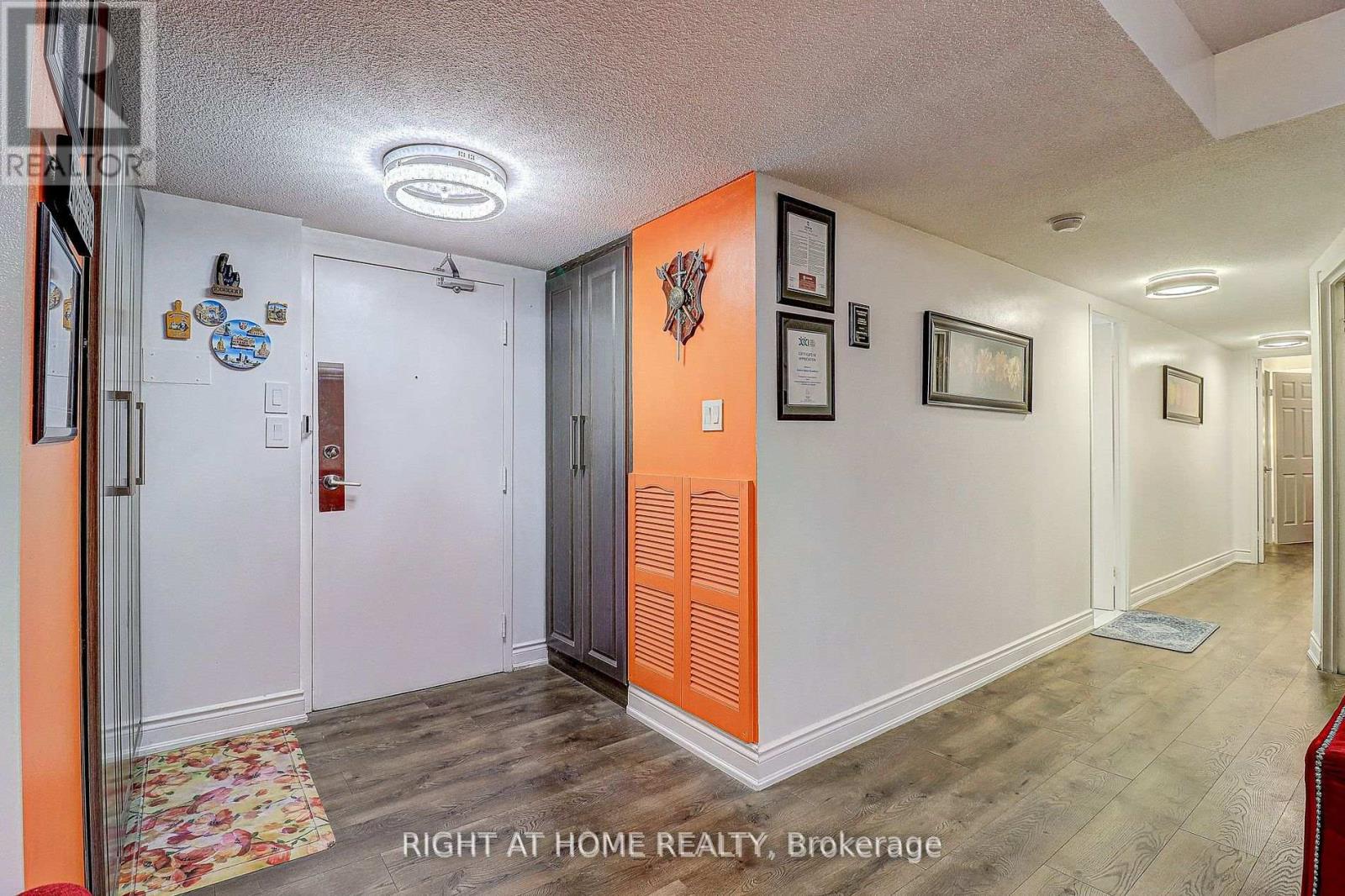 605 - 757 Victoria Park Avenue, Toronto, Ontario  M4C 5N8 - Photo 13 - E13464692