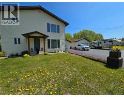 81 Principale, Pointe-Verte, New Brunswick
