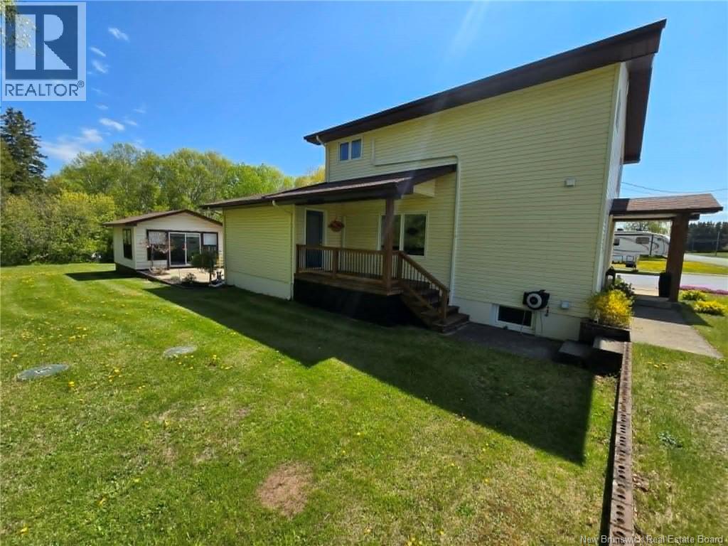 81 Principale, Pointe-Verte, New Brunswick  E8J 2W2 - Photo 4 - NB137235