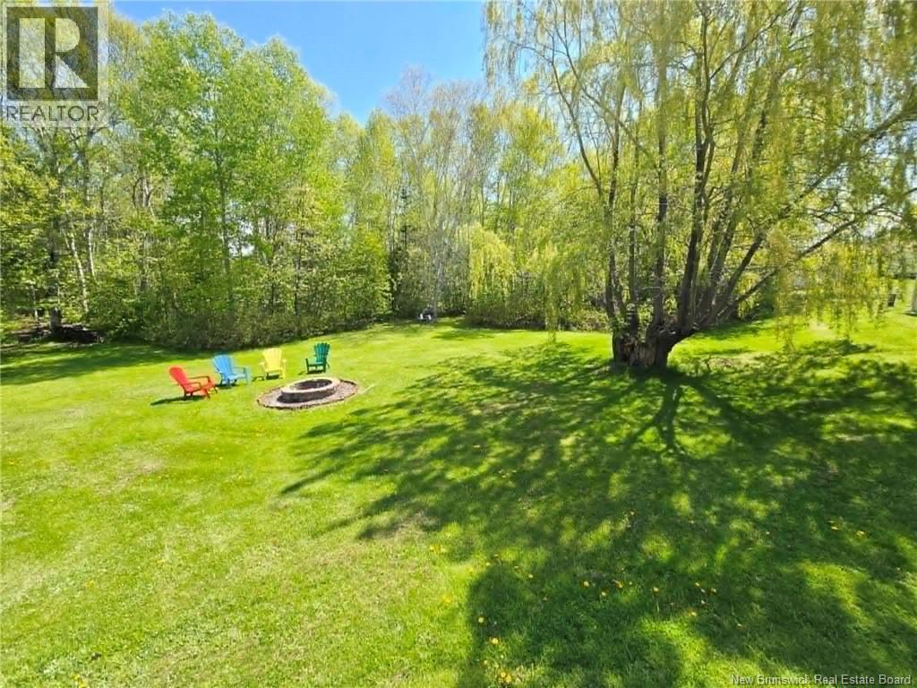 81 Principale, Pointe-Verte, New Brunswick  E8J 2W2 - Photo 12 - NB137235